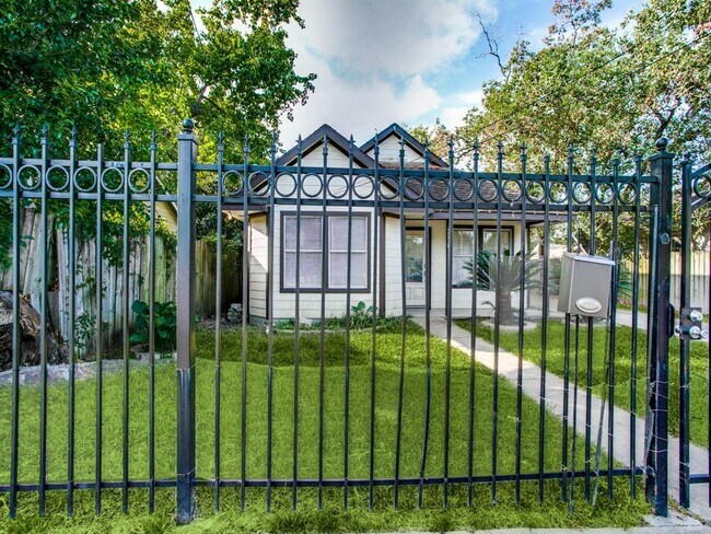 Foto del edificio - 5710 Dorbrandt St