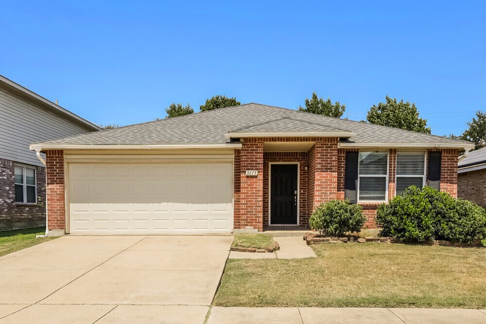 Primary Photo - 3617 Clydesdale Dr