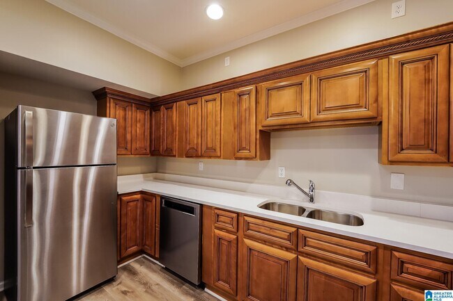 Foto del edificio - 2812 Lambert Cir