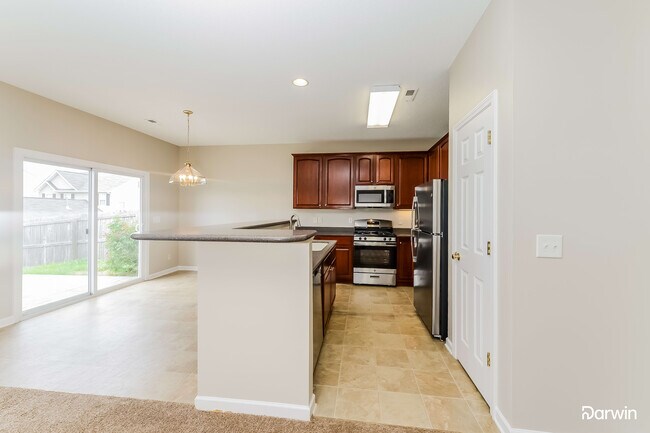 Foto del edificio - 684 Affirmed Dr