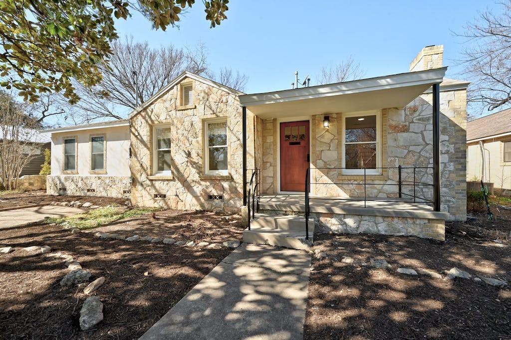 Primary Photo - 1102 Garner Ave