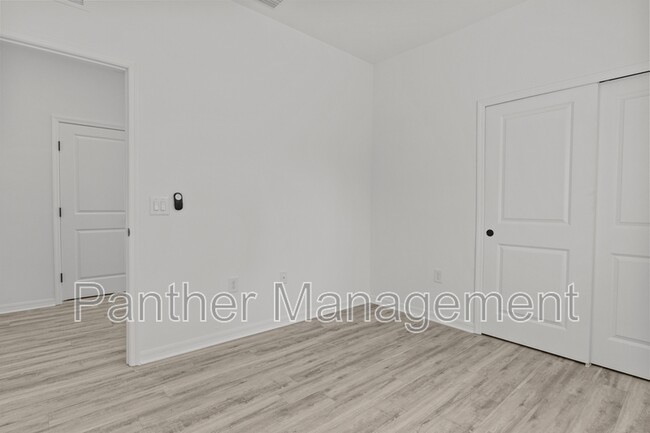 Foto del edificio - 4617-4619 30th St SW - 4619