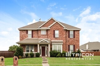 Building Photo - 621 Camellia Dr