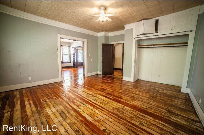 Foto del edificio - 4 br, 3 bath House - 474 Elm #1