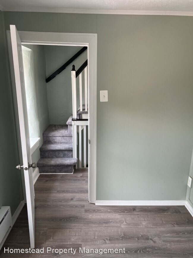 Foto del edificio - 3 br, 1 bath House - 10 7th St.