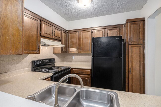 Interior Photo - Welcome to The Bluffs – Comfort, Convenience & Value in the Heart of Gladstone