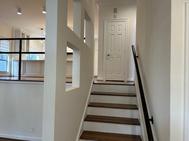 Foto del edificio - 6401 Pickens St