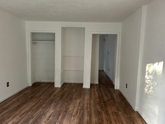 Foto del edificio - 1130 Camp Ave