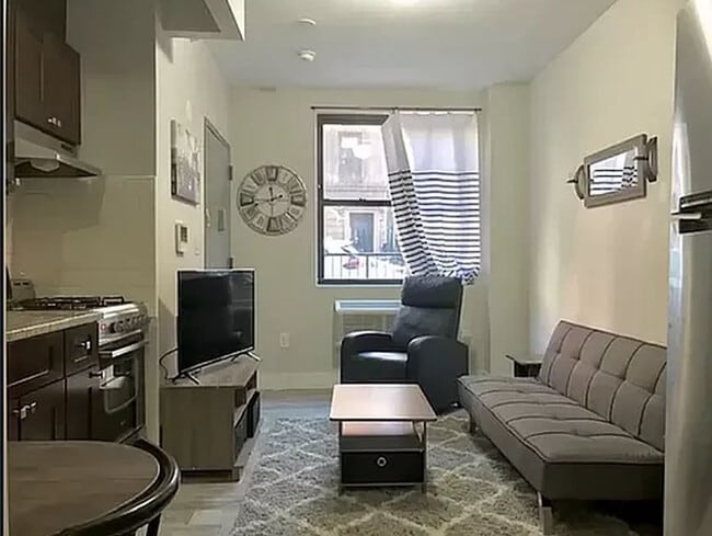 Foto del edificio - 556 W 161st St