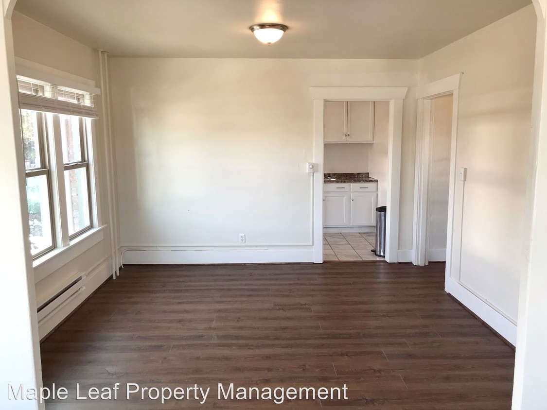 Foto principal - 1223 W Nickerson St
