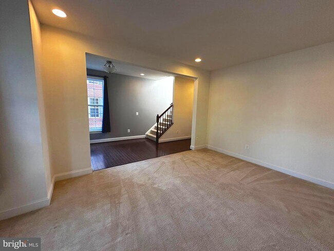 Foto del edificio - 8862 Orchard Ln