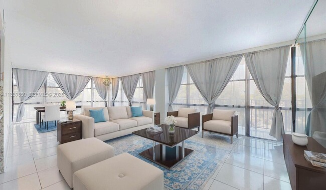 Foto del edificio - 1000 Parkview Dr