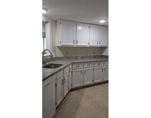 Building Photo - 309 Trailside Way