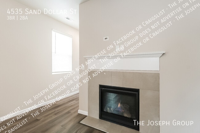 Building Photo - 4535 Sand Dollar Dr
