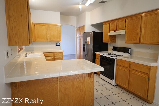 Foto del edificio - 3 br, 2.5 bath House - 10229 San Giano Pl