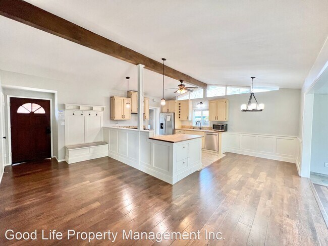 Foto del edificio - 4 br, 2 bath House - 4938 Zion Ave