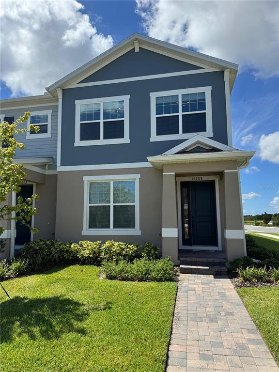 Foto principal - 15208 Blue Peacock Ln