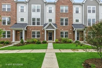 Building Photo - 155 Yorktown Ct