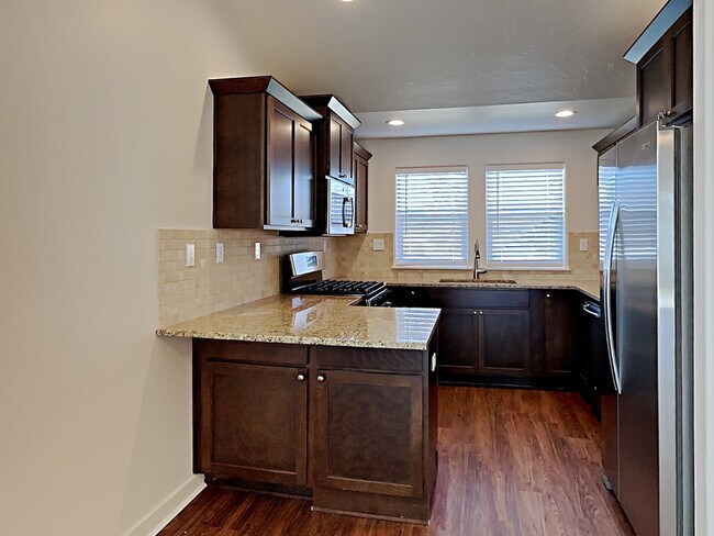 Foto del edificio - 1857 E John Deere Street