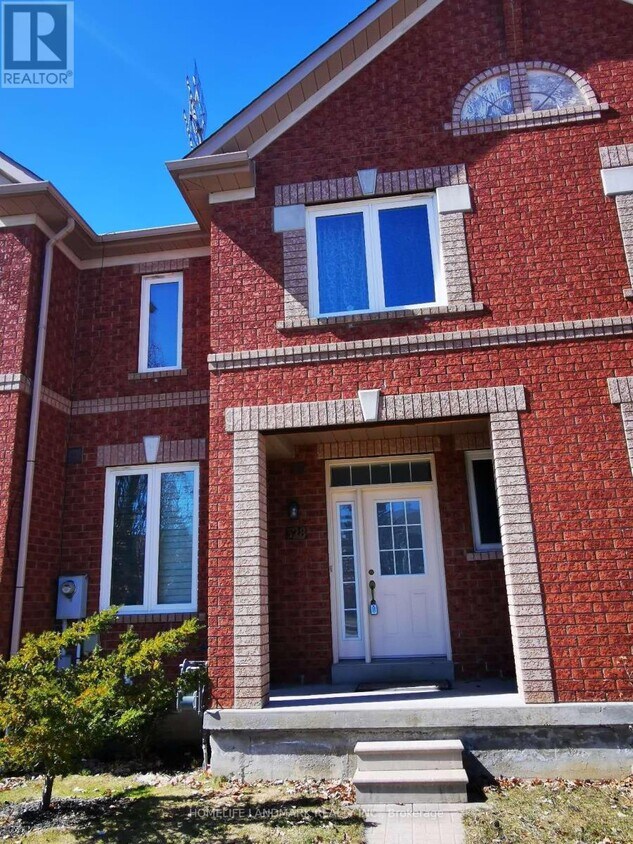 328 Cranston Park Ave, Vaughan, ON L6A 2X6 House for Rent in Vaughan