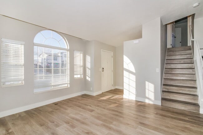 Foto del edificio - 6125 S 6105 W