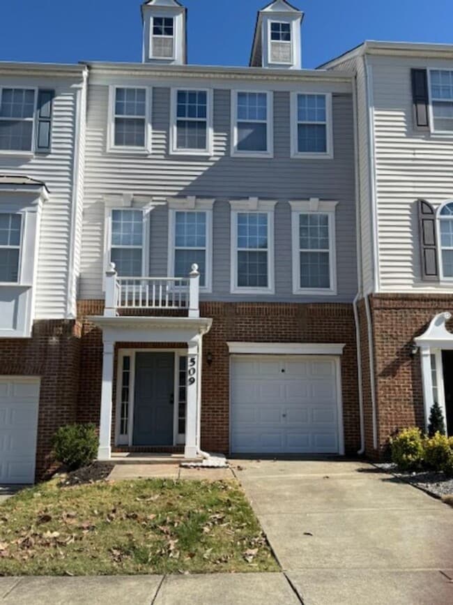 Building Photo - 509 Ruby Walk Dr