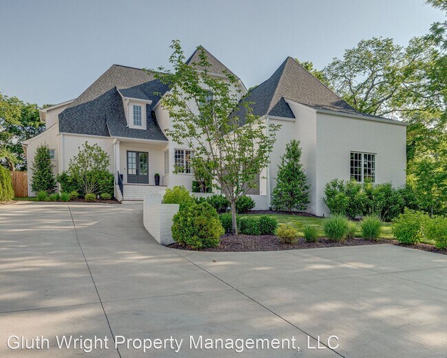 Foto del edificio - 4 br, 5 bath House - 2015B Castleman Drive