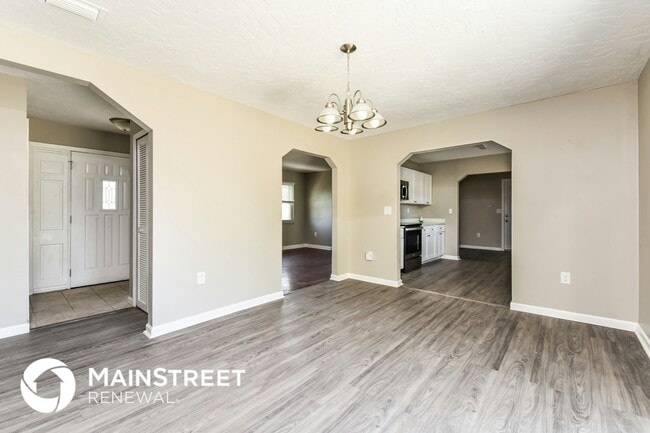 Building Photo - 507 67th Ave Dr W