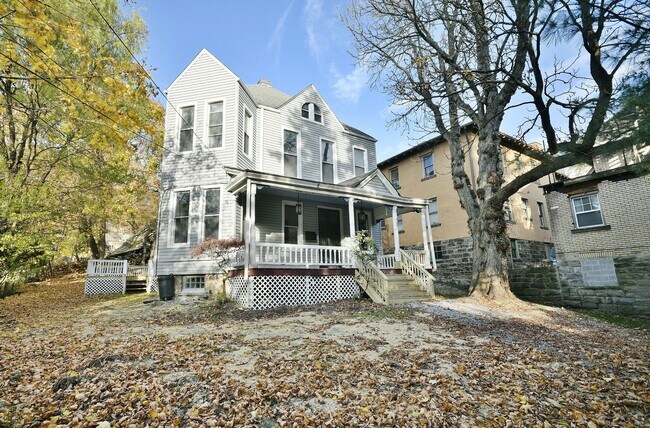 Photo - 757 North Ave Apartment