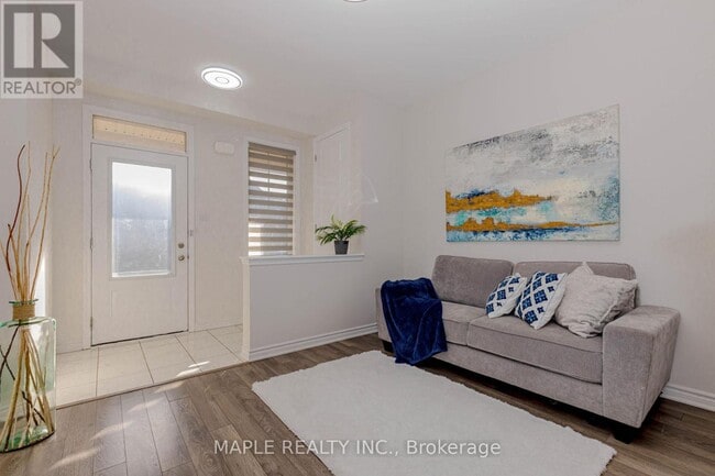 Photo du bâtiment - 18 Boothill Dr