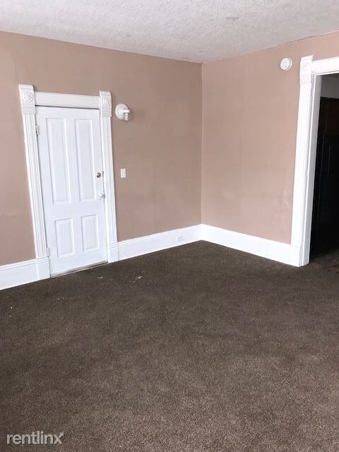 Building Photo - 1086 Sanford St