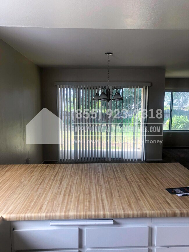 Building Photo - 25731 McCall Blvd