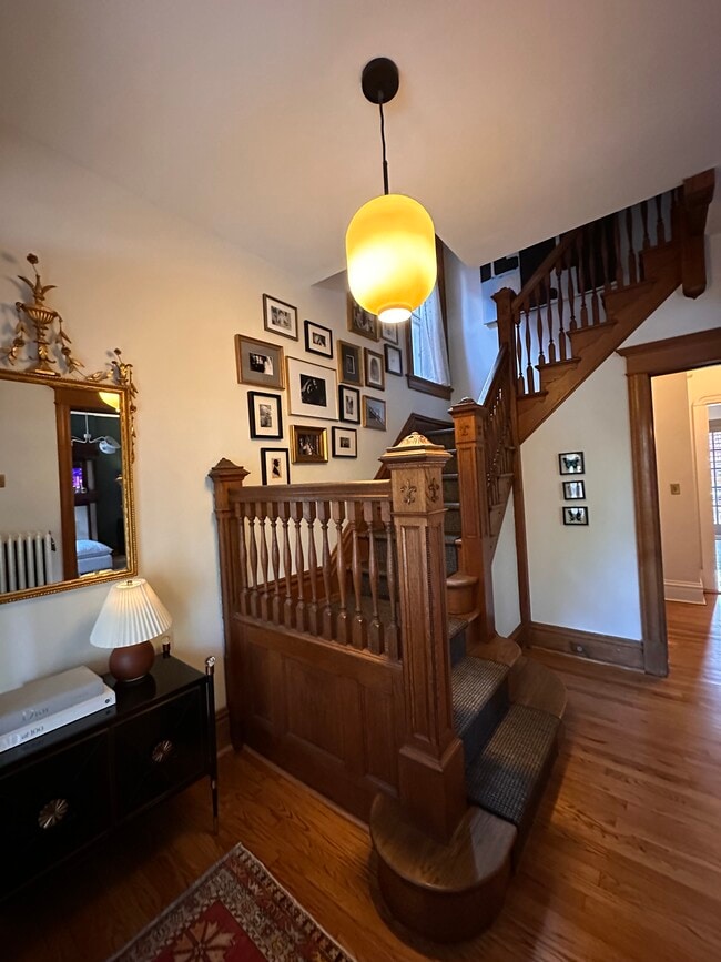 Building Photo - 3255 Geyer Ave