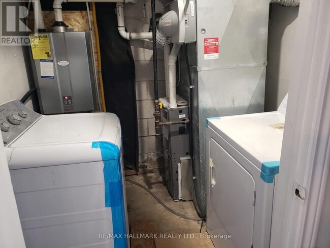 Building Photo - 70 Eileen Ave