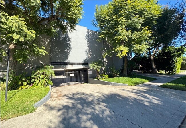 Foto del edificio - 447 W Elk Ave