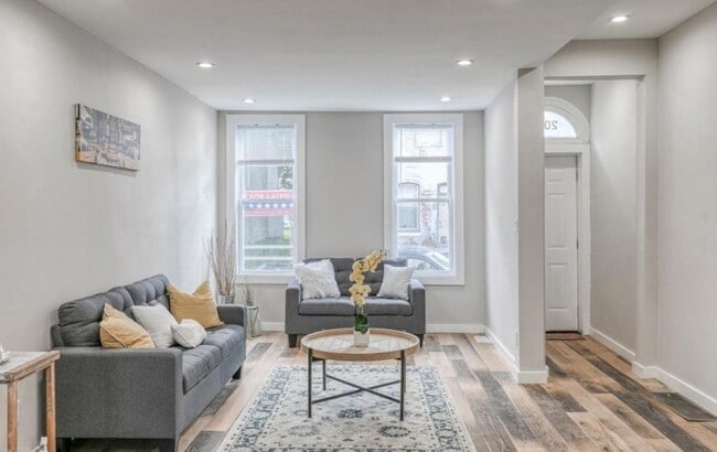 Photo - Luxurious 4-Bed/2-Bath Townhome in Cecil B. Moore! Available NOW!