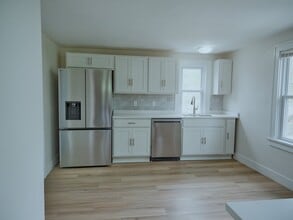 Building Photo - 1301 S 63rd St