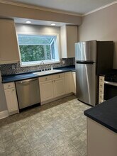 Building Photo - 783 Potomac Ave