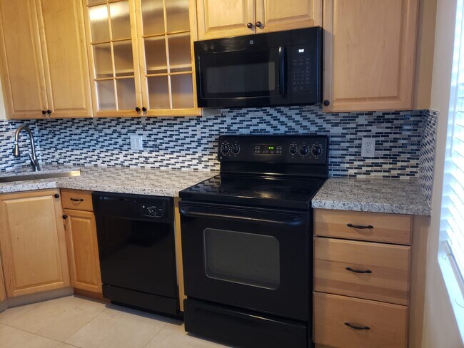 Foto del edificio - 1494 Springside Dr