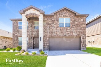 Building Photo - 3000 Whitetail Chase Dr