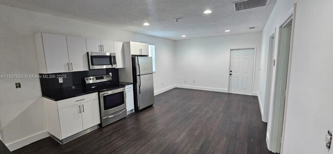 Foto del edificio - 11700 SW 220th St