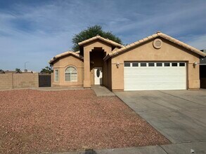Building Photo - 1422 Andrea Ave
