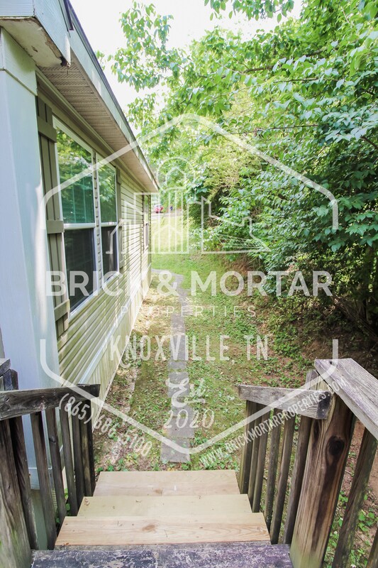 Foto del edificio - 1733 George Whittaker Ln