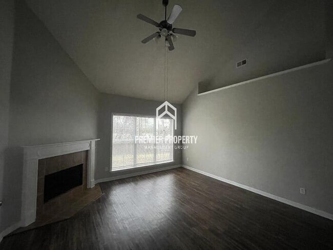 Building Photo - 9216 Acadia Pl - Available Now!