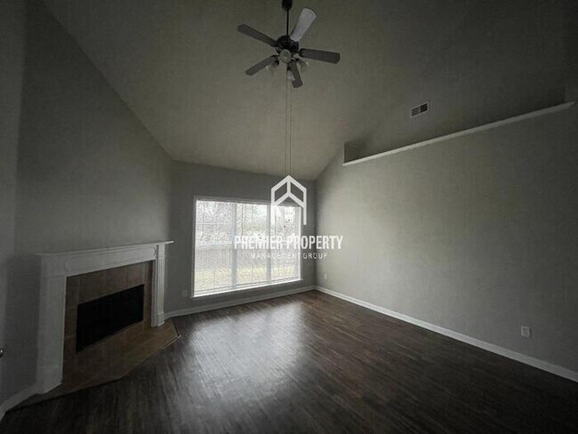 Foto del edificio - 9216 Acadia Pl - Available Now!