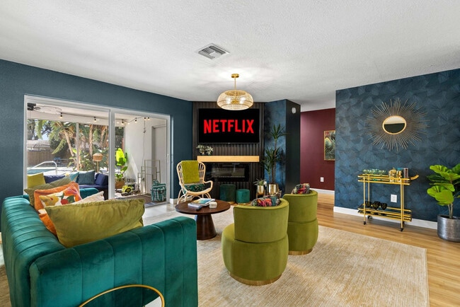 Building Photo - 13672 88th Ave N