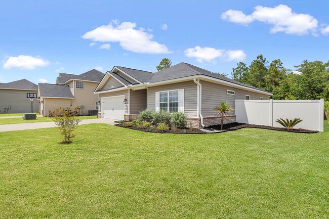 Building Photo - 725 Waterlily Ct