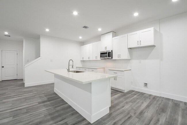 Foto del edificio - 4436 Aledo St