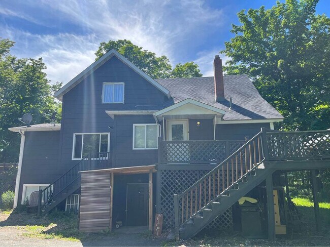 Foto del edificio - 1394 208th St