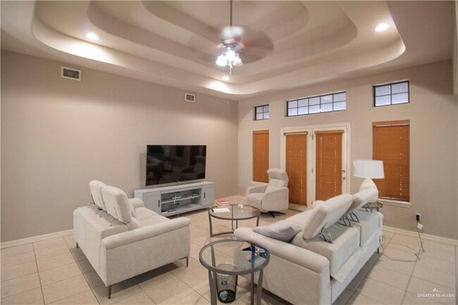 Foto del edificio - 808 W Chickadee Ave